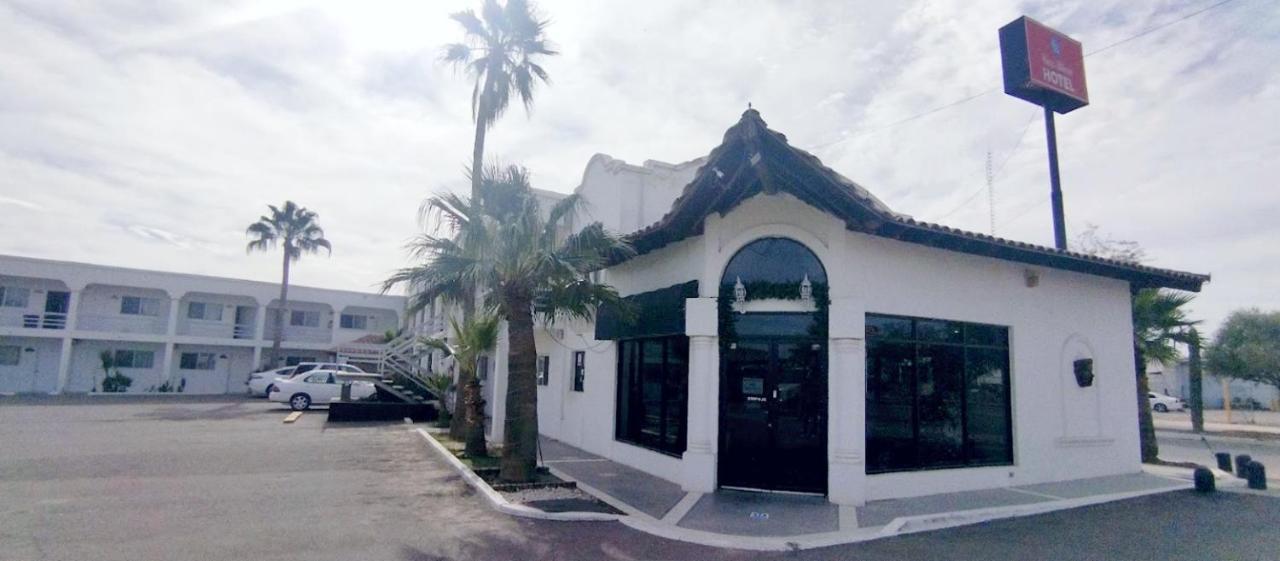Hotel Casa Blanca Heroica Caborca Екстериор снимка