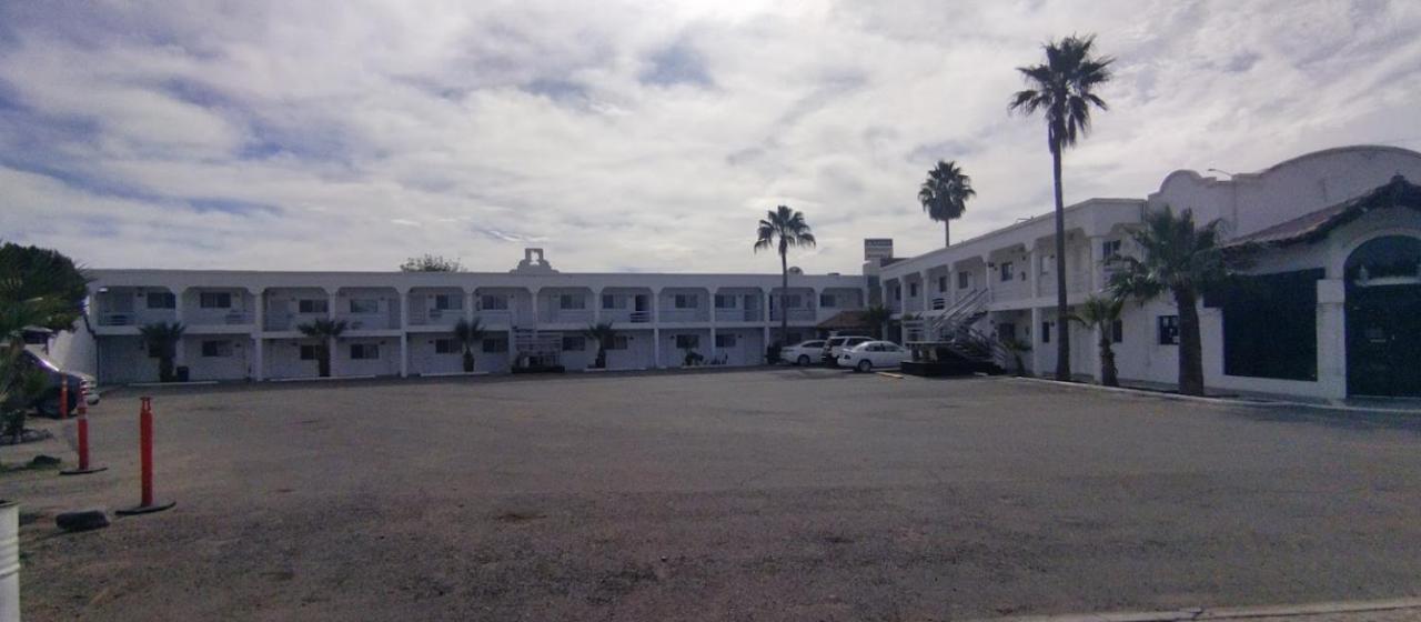 Hotel Casa Blanca Heroica Caborca Екстериор снимка